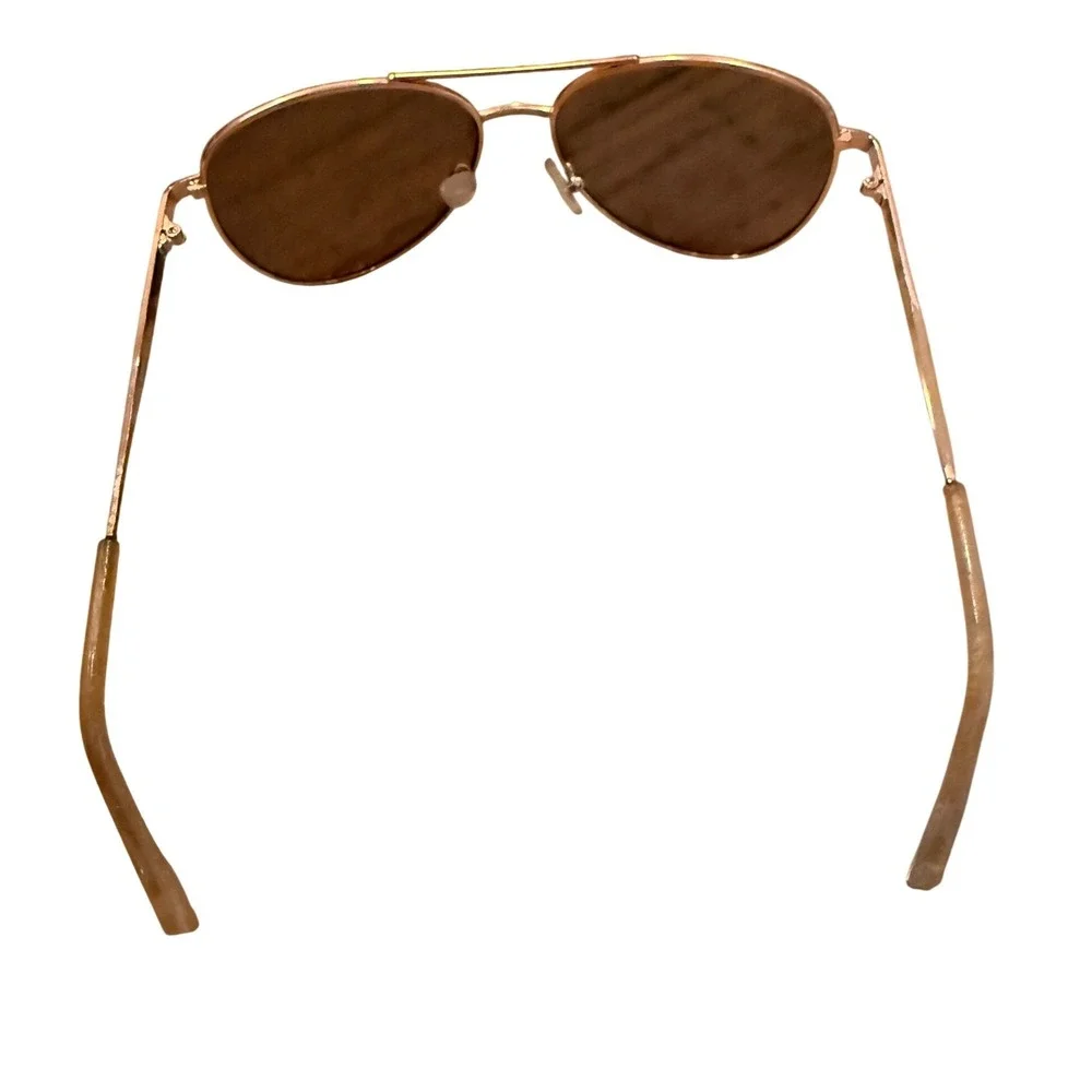 Foster Grant Prelude Rose Polarized Aviator Sunglasses‎ Classic Coastal Chic